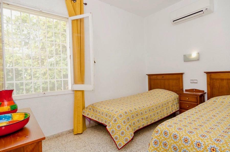 Calalga Сasa Frente A La Playa Con Piscina Privada Villa Calpe Eksteriør billede