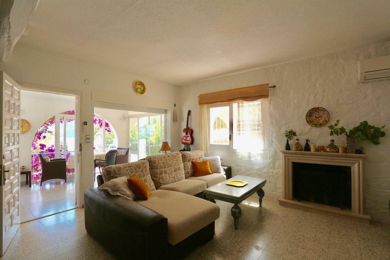 Calalga Сasa Frente A La Playa Con Piscina Privada Villa Calpe Eksteriør billede